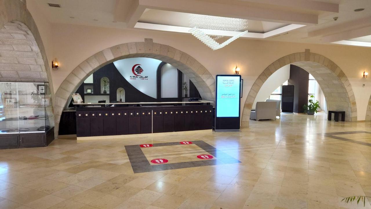 Red Crescent Guesthouse Ramallah Dış mekan fotoğraf