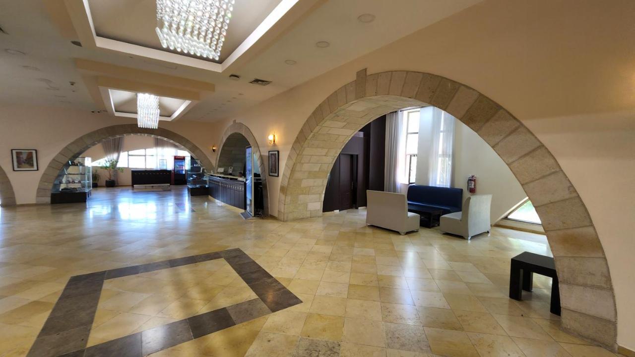 Red Crescent Guesthouse Ramallah Dış mekan fotoğraf