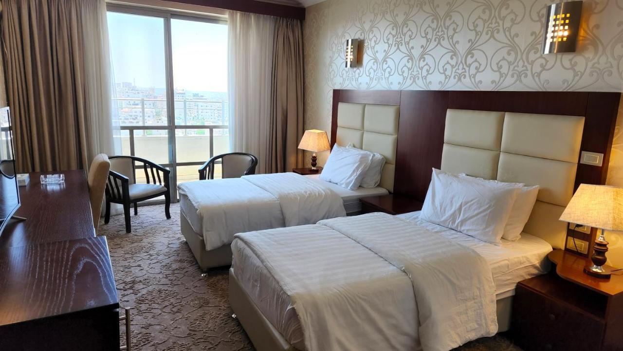 Red Crescent Guesthouse Ramallah Dış mekan fotoğraf